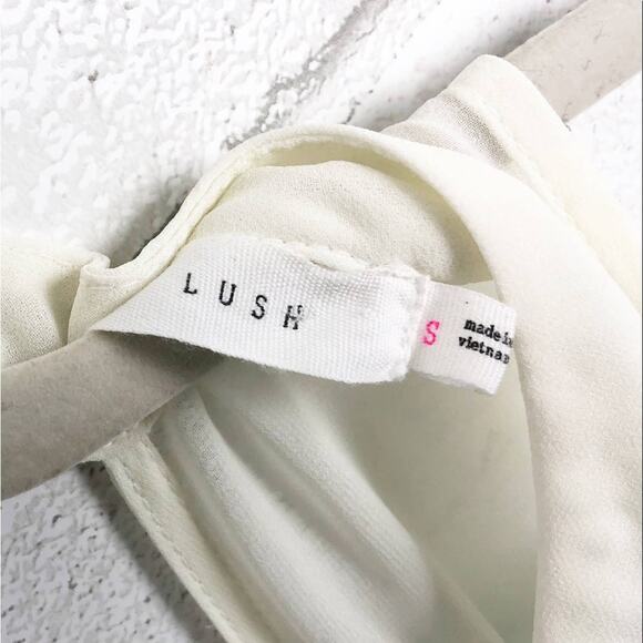 LUSH Paisley Turquoise Ivory Sleeveless Keyhole Open Back Mini Dress Size Small - Picture 6 of 8